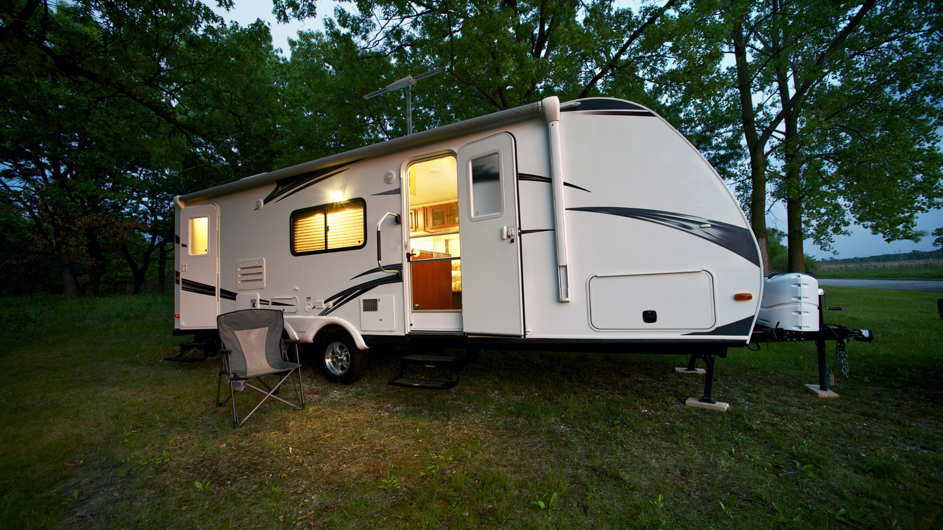 RV Electrical System Repair Service Image