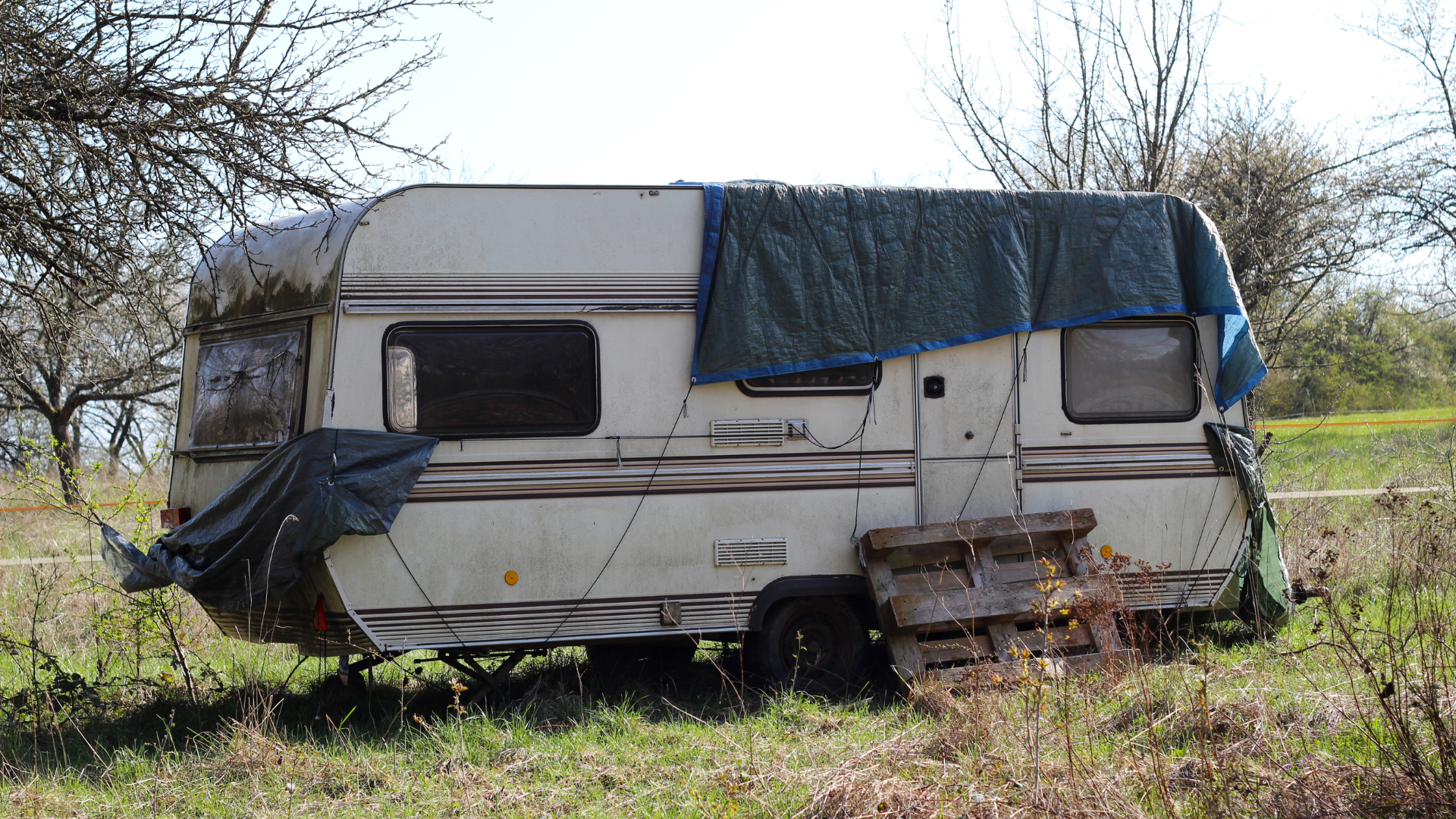 RV Roof Repair Featured Image